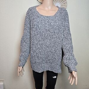 American Eagle Outfitters Black and White Knit Sweater